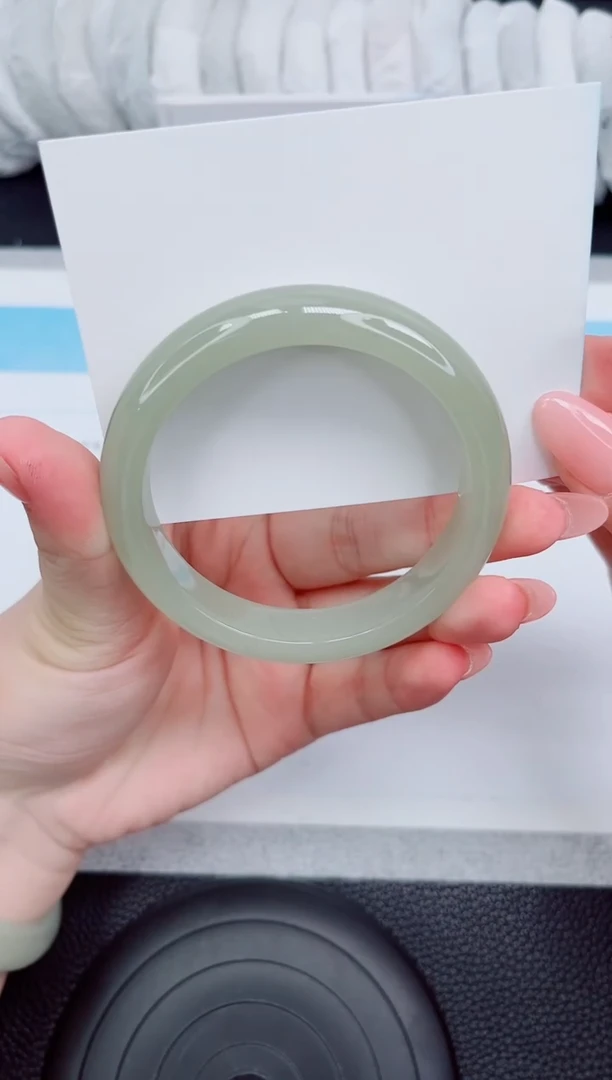 石英质玉手镯未镶嵌240-58.8