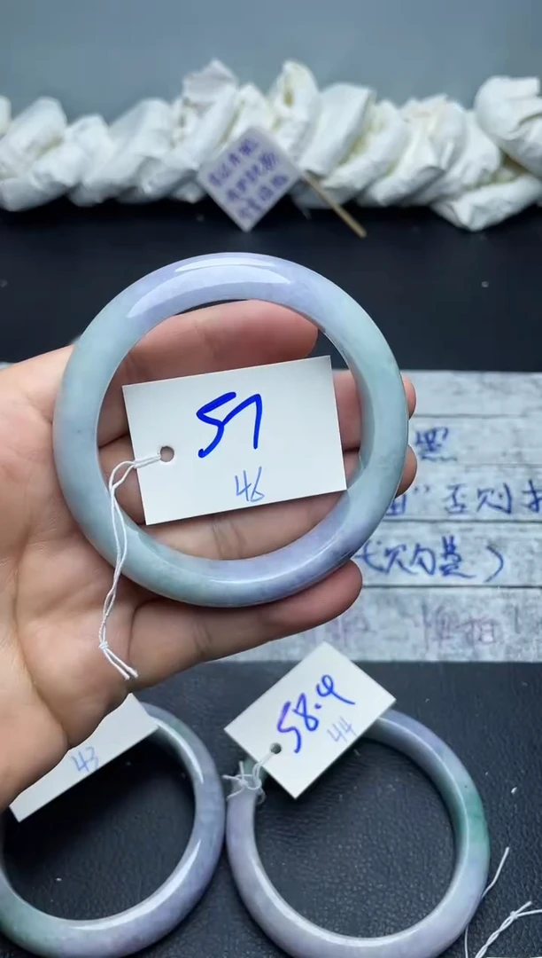 未镶嵌手镯翡翠46