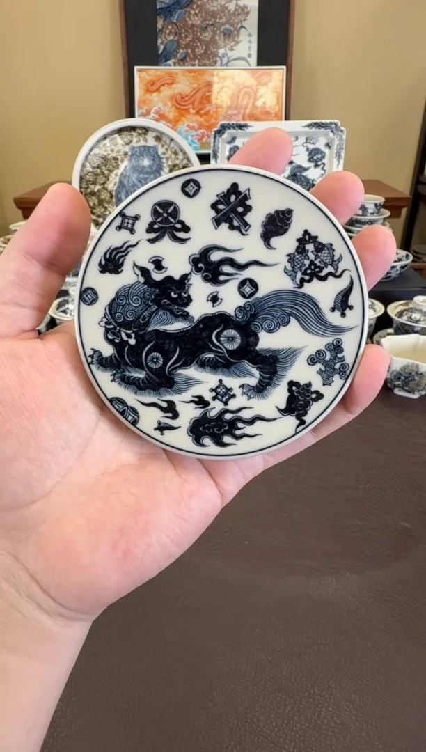 二号釉杂宝狮子盖置