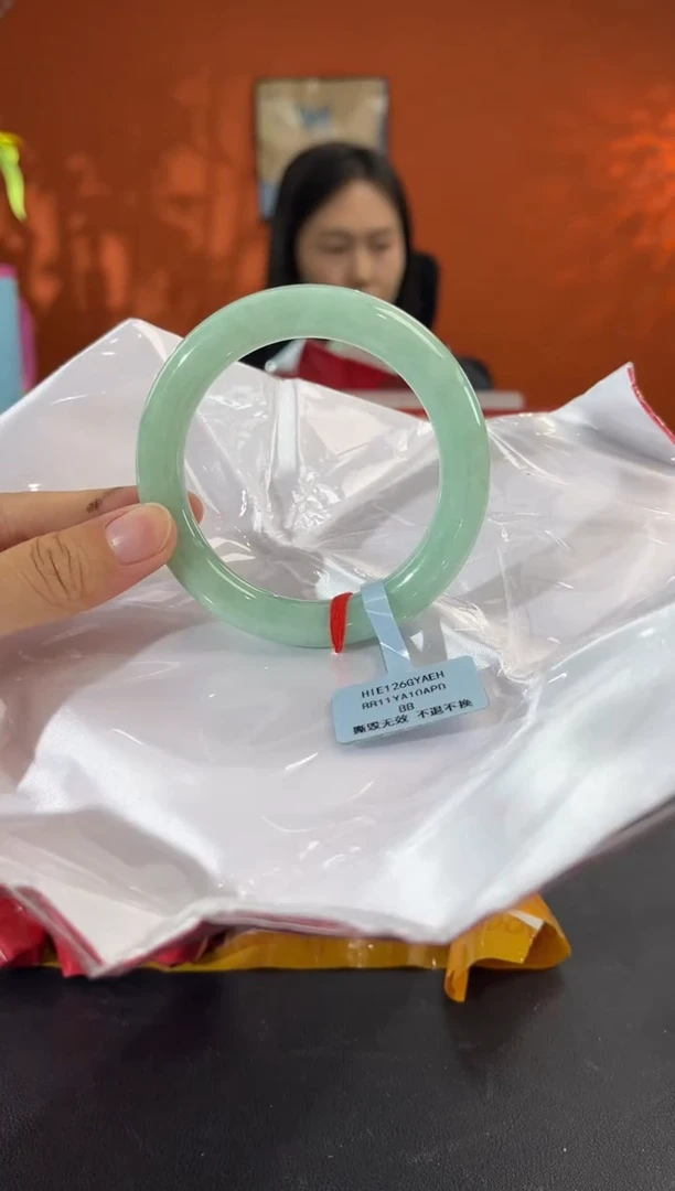 未镶嵌手镯翡翠4   565758