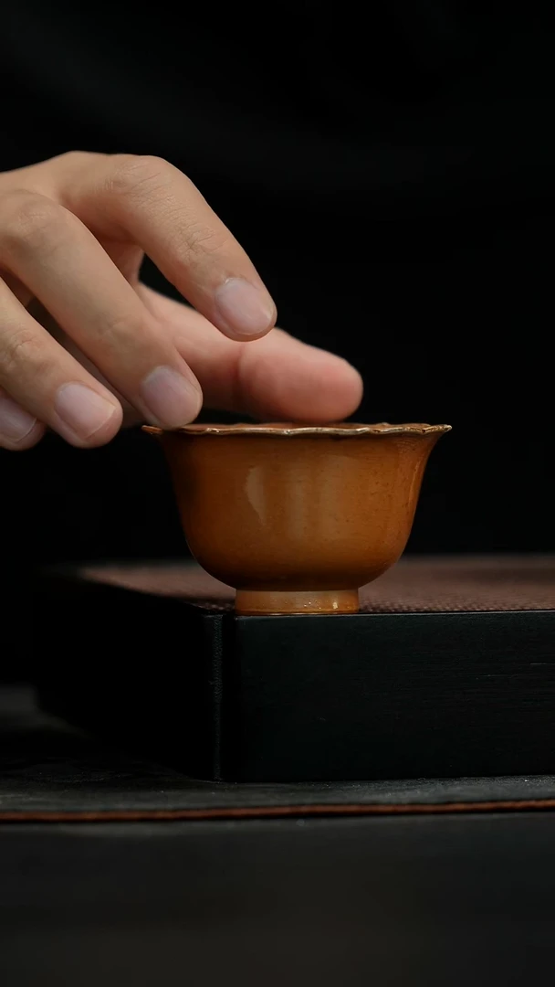 金丝楠木花口杯60ml