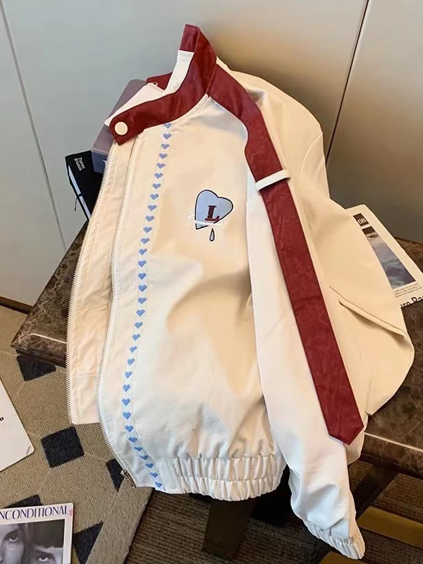 女重工人物刺绣牛仔印花保暖休闲翻领新中式短外套