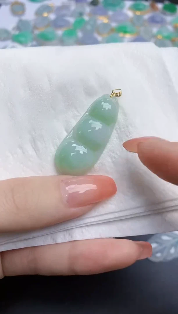 【闪购商品】翡翠颈饰18K金镶嵌天然缅甸翡翠A货