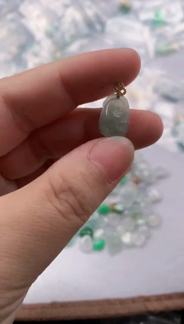 18K金镶嵌戒指翡翠222  6