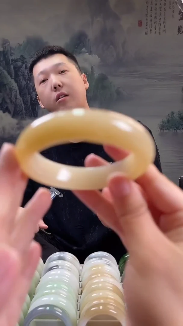 未镶嵌手镯和田玉58圈口仅一只