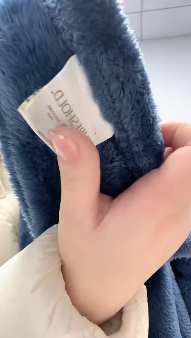 法兰绒2.3x2.5毯子