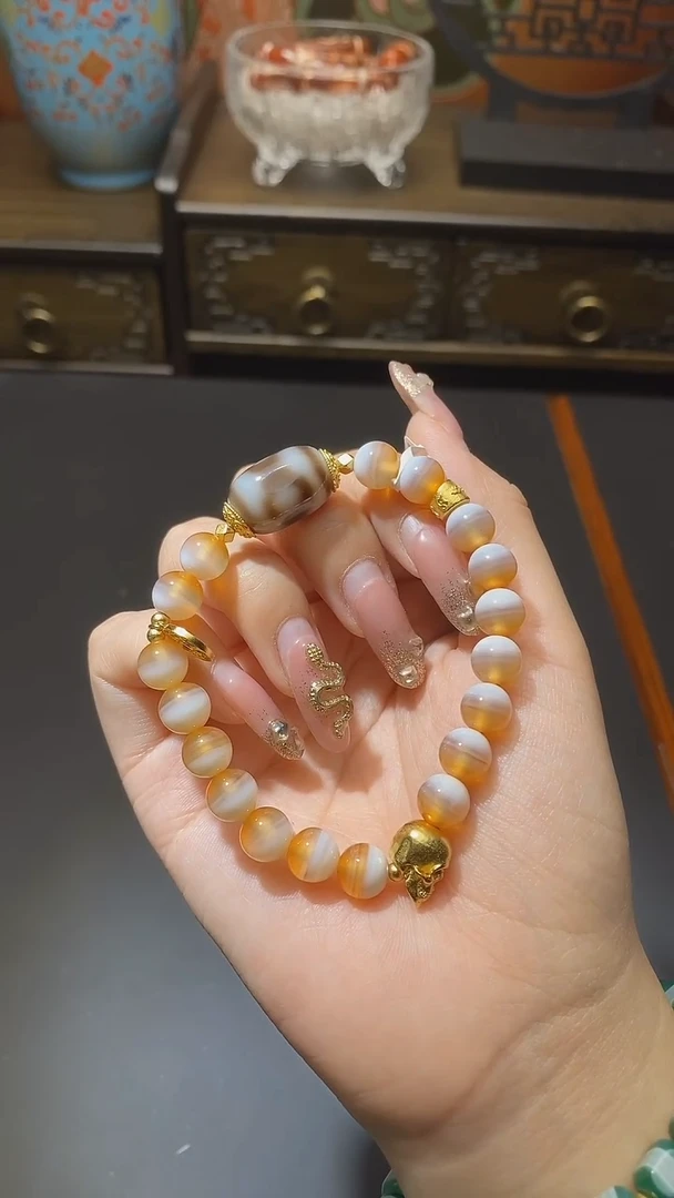 【闪购商品】玛瑙/玉髓手串未镶嵌坛城三一线手串