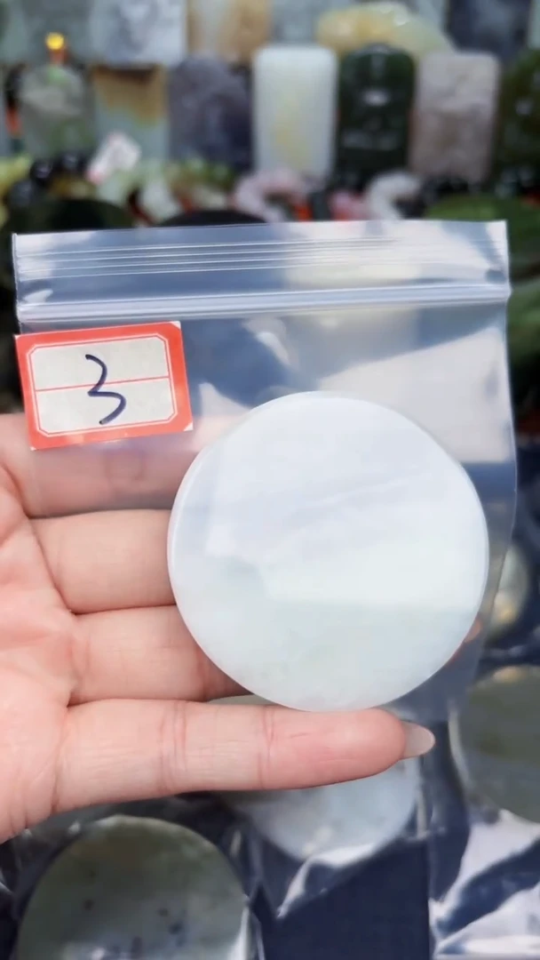 颈饰未镶嵌和田玉和田玉