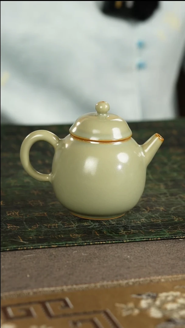 善窑厂汝窑粉青壶