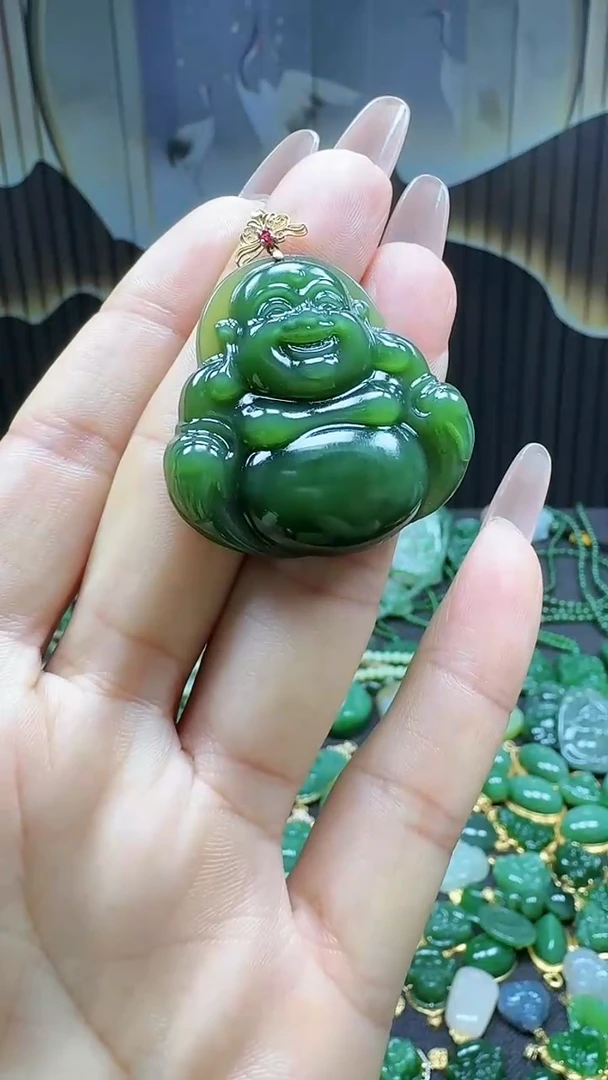 【闪购商品】和田玉挂件18K金镶嵌1