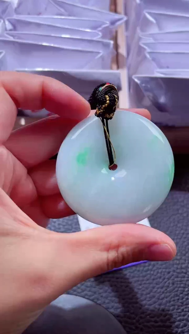 颈饰未镶嵌翡翠00002588