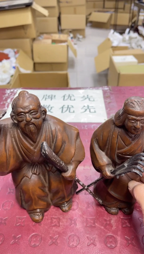 铁默认微瑕，no退no换，介意勿拍
