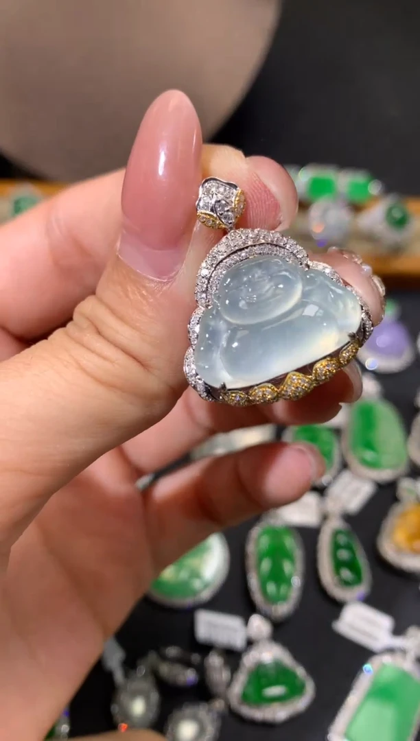 翡翠18K金镶嵌吊坠(不含链)吊坠