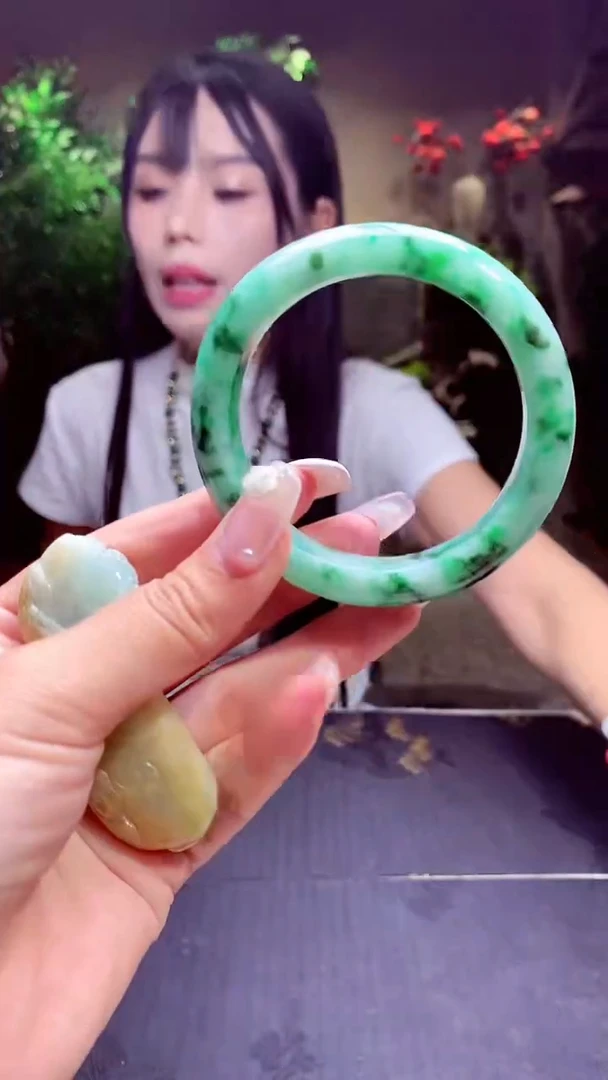定制翡翠未镶嵌天然翡翠(拍一发一）