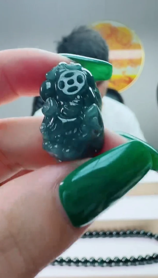 翡翠未镶嵌颈饰多样性随机发其一