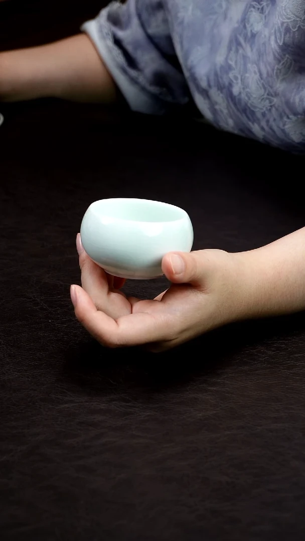 摆件福利品---玉青悟道杯