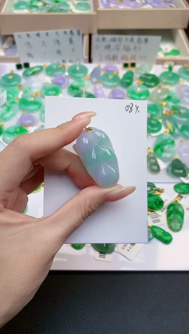 颈饰18K金镶嵌翡翠天然缅甸A货翡翠