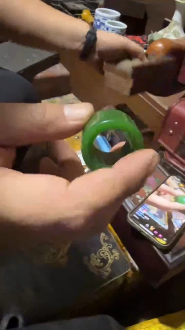 木闪电购链接精品摆件半只