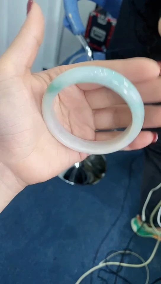 【闪购商品】翡翠颈饰未镶嵌00000034
