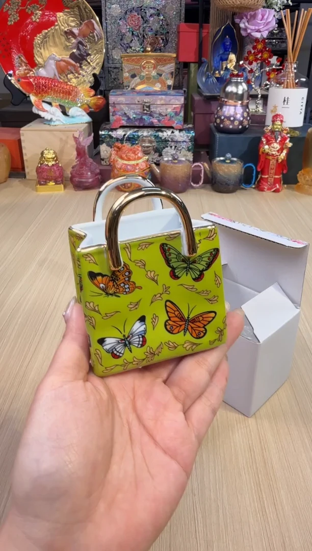 11绿色蝴蝶提包收纳罐