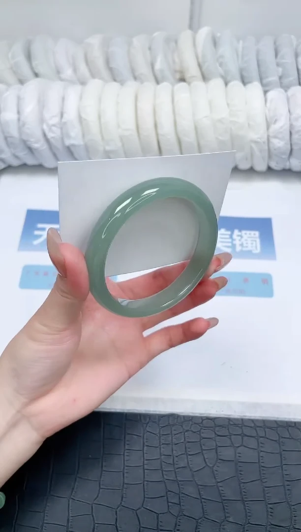 【闪购商品】石英质玉未镶嵌手镯N108-60.7