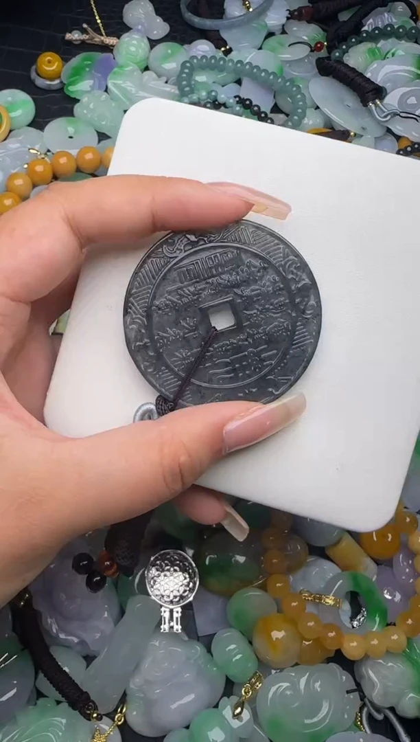 翡翠未镶嵌颈饰天然缅甸翡翠吊坠
