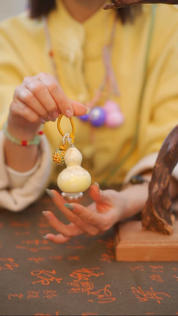 395非遗漆手艺工天然葫芦文玩福禄