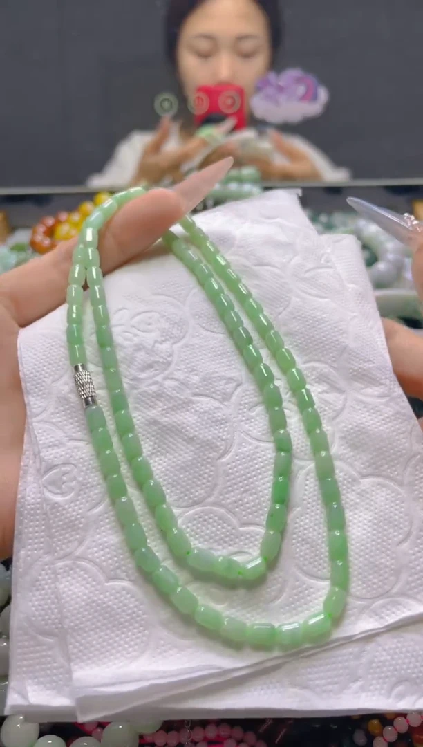 颈饰未镶嵌翡翠4MM