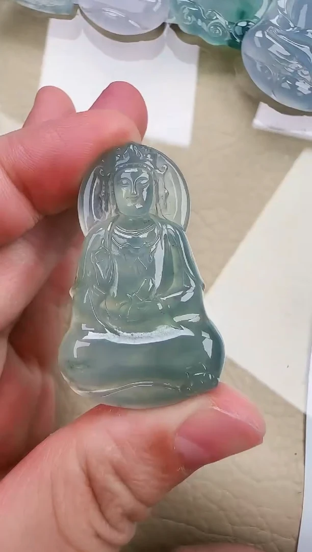 翡翠未镶嵌颈饰李*妹缅甸翡翠a货