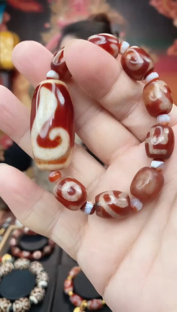 【闪购商品】玛瑙/玉髓手串未镶嵌如意法螺手串