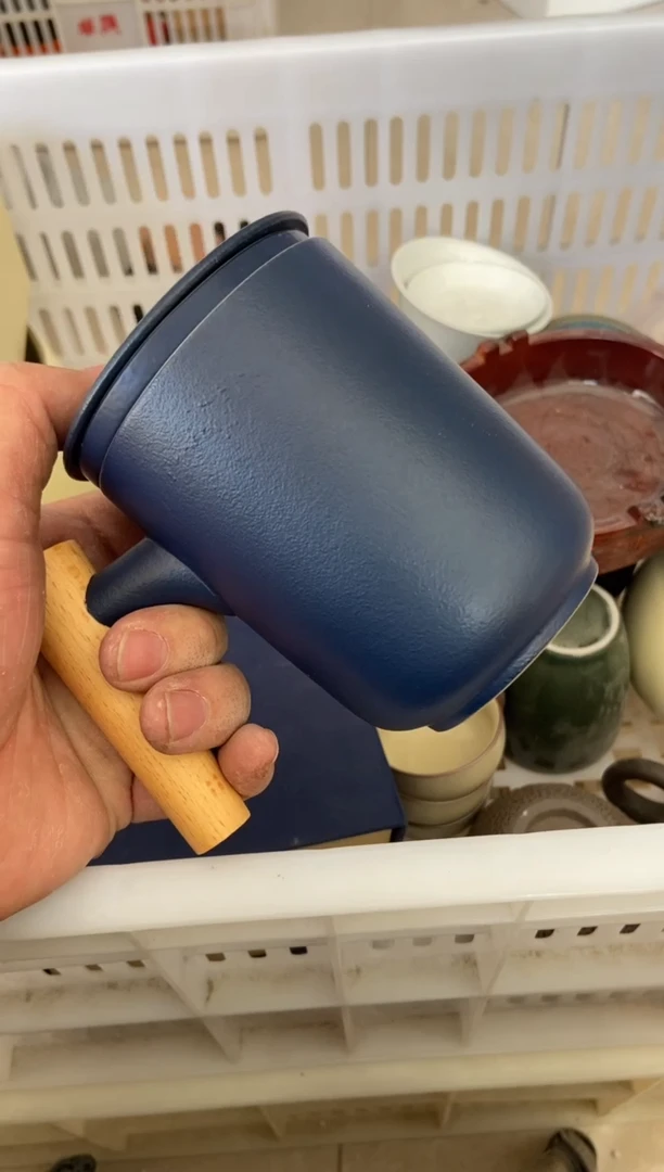 杯无运费险有瑕疵的摄影的产品有使用过的痕迹有点脏介意勿拍