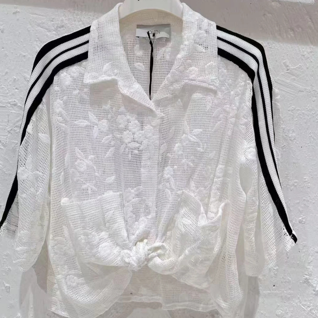 拼杠运动蕾丝衬衫