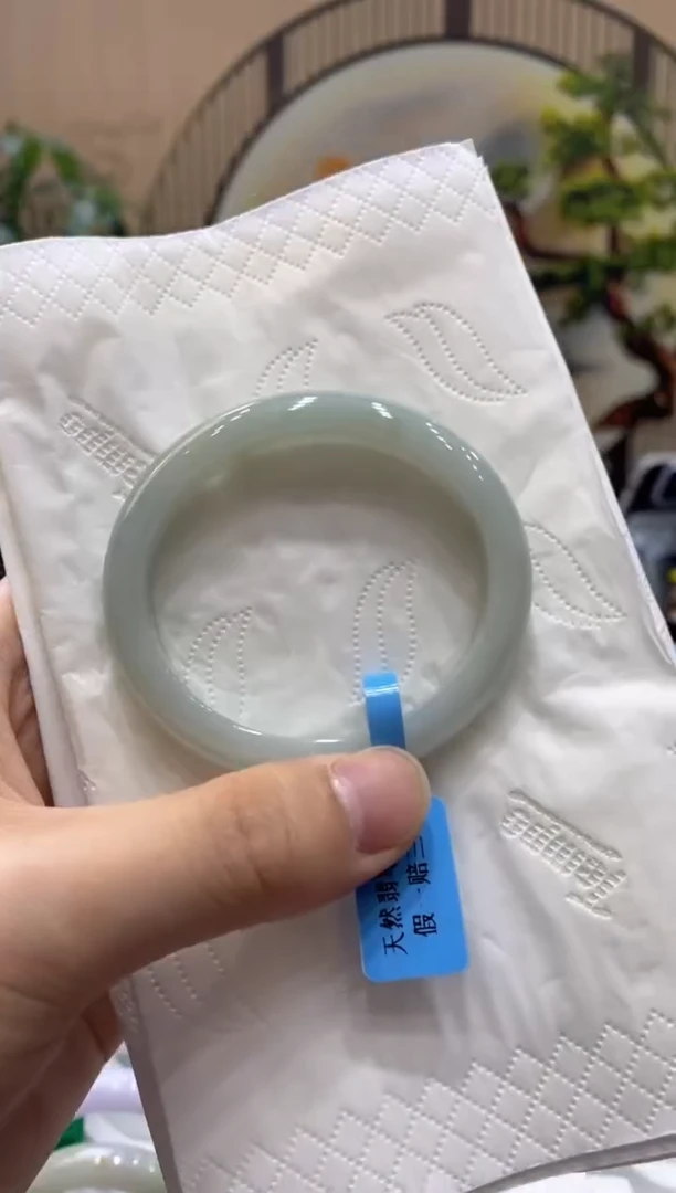 【闪购商品】翡翠手镯未镶嵌00006537