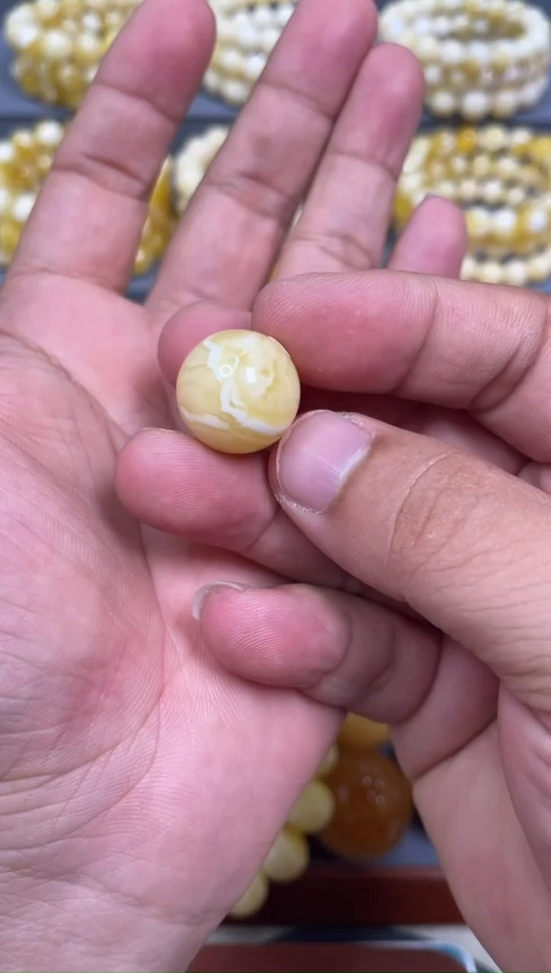 琥珀颈饰未镶嵌琥珀蜜蜡圆珠16.4mm