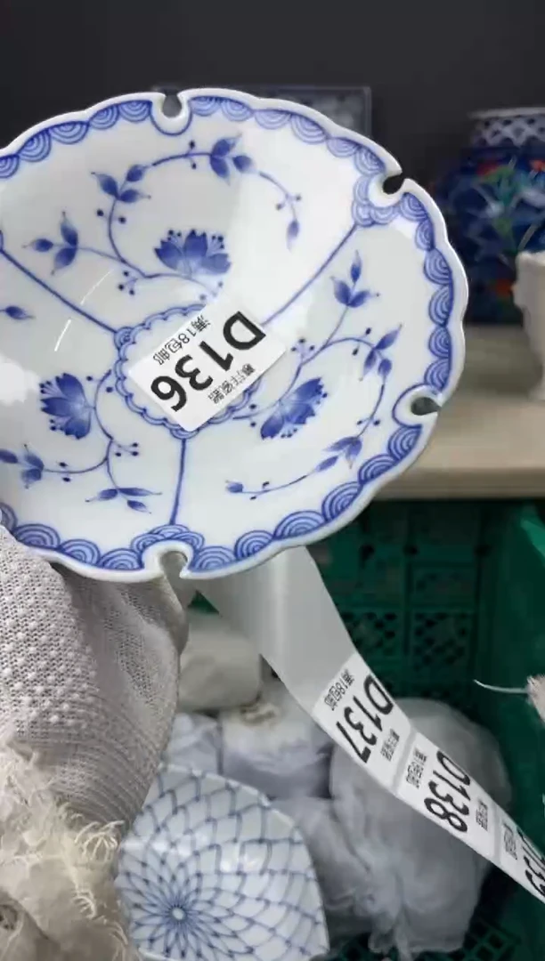 点关注亮灯牌，满18包邮，感谢