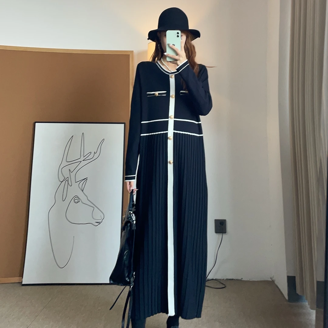 孕妇装时尚秋冬长款连衣裙小香风过膝针织打底裙可单穿孕期毛衣裙