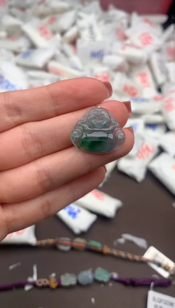 【闪购商品】翡翠挂件未镶嵌一