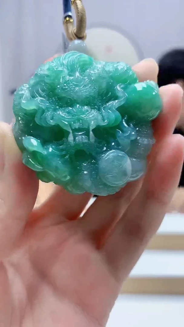 未镶嵌定制翡翠知**宝4688zm-毛货挂件