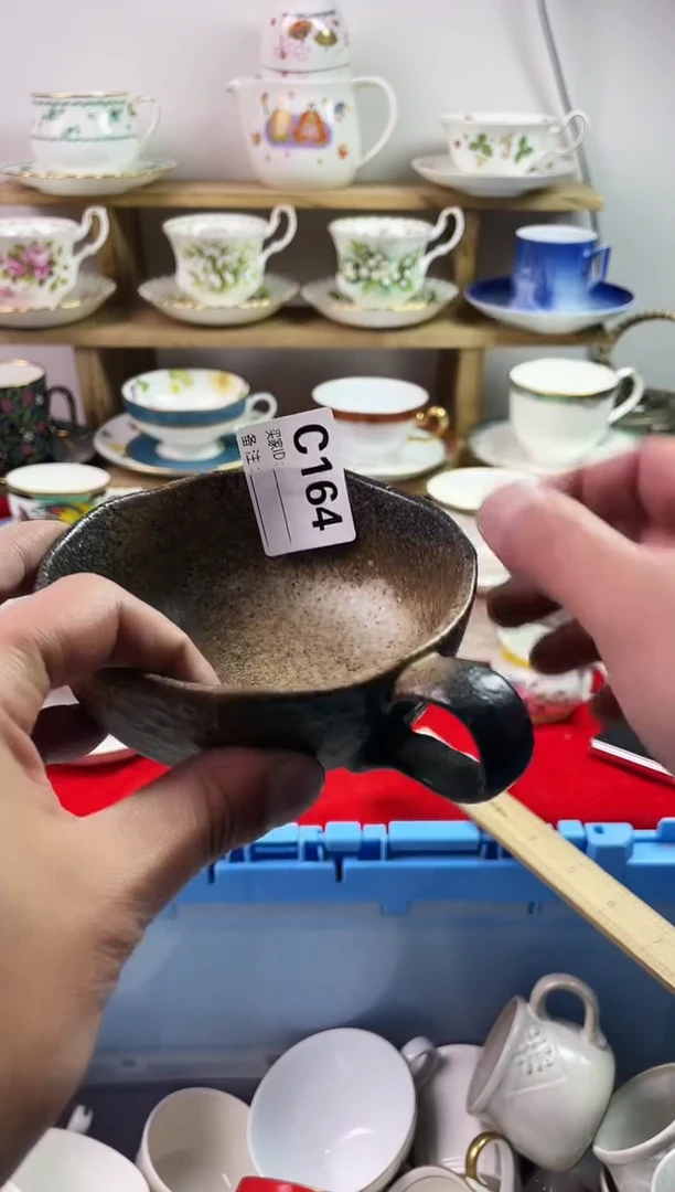 瓷片莫*气77777777777 C164