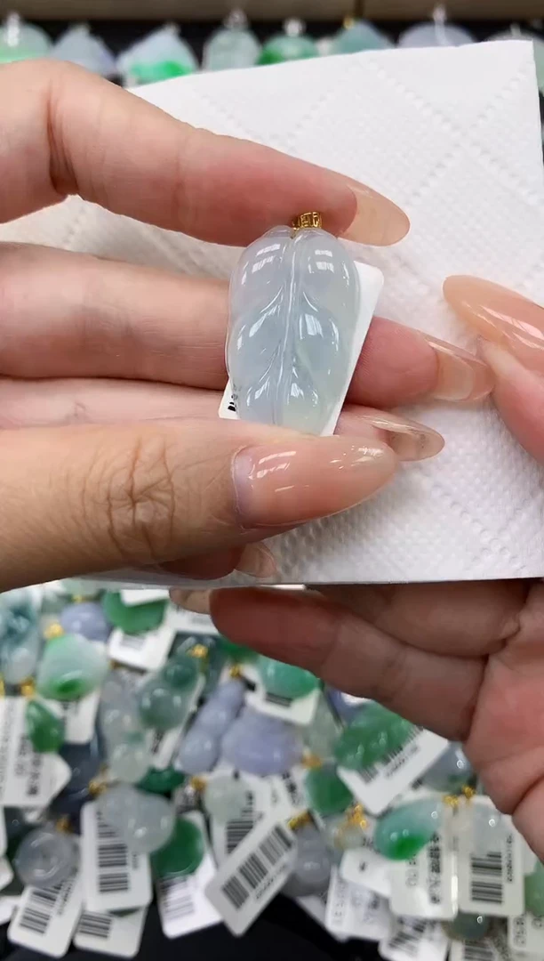 颈饰未镶嵌翡翠11111111111