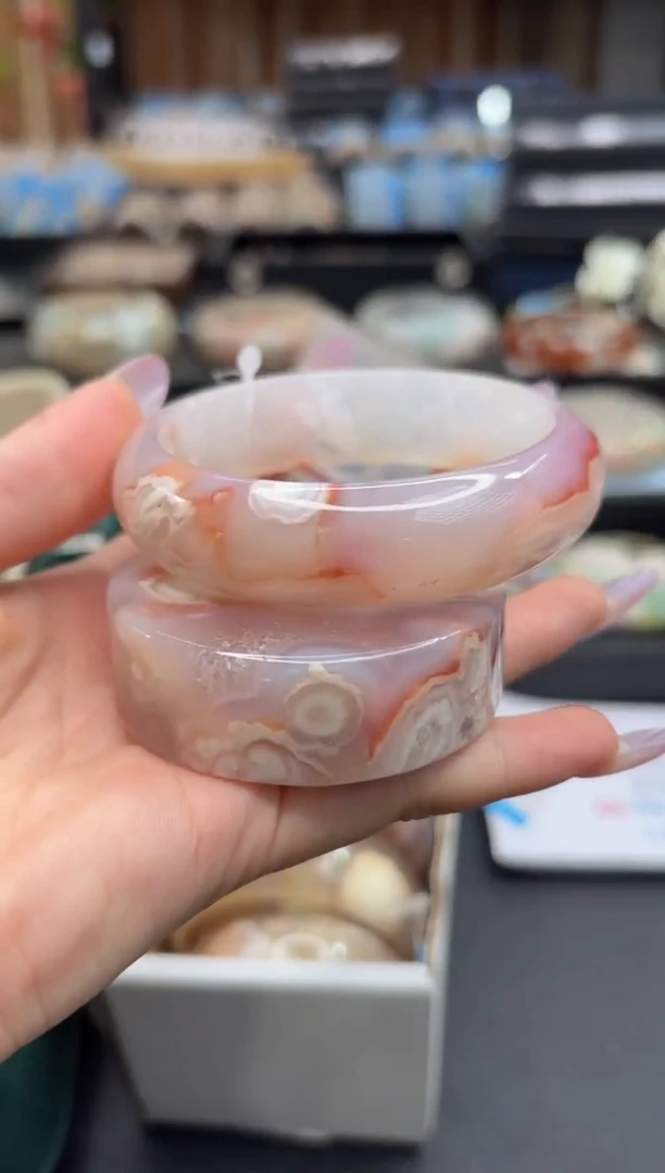 未镶嵌手镯石英质玉A107(59圈赠送镯心)