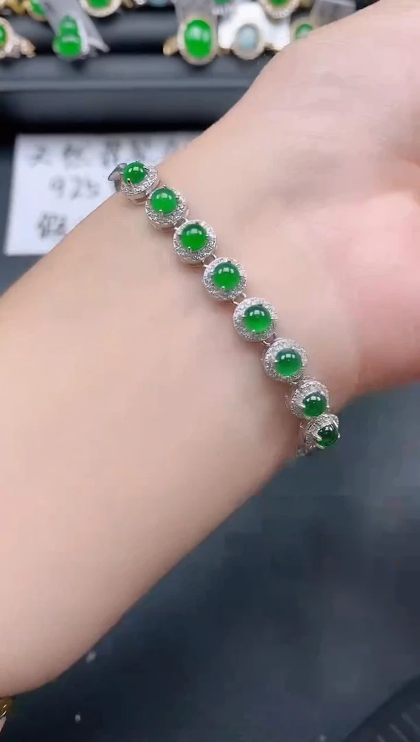 银S925镶嵌戒指翡翠1111