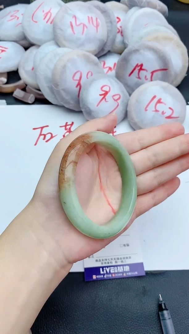 未镶嵌手镯石英质玉180+60/61