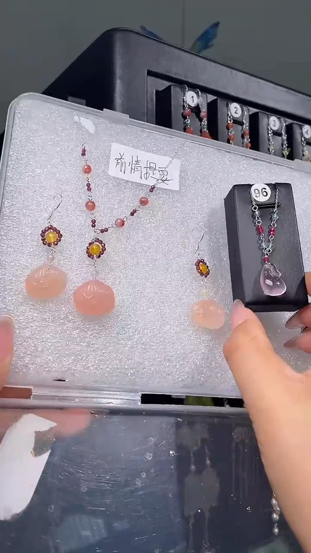 紫晶耳饰银S925镶嵌前**要前情提要