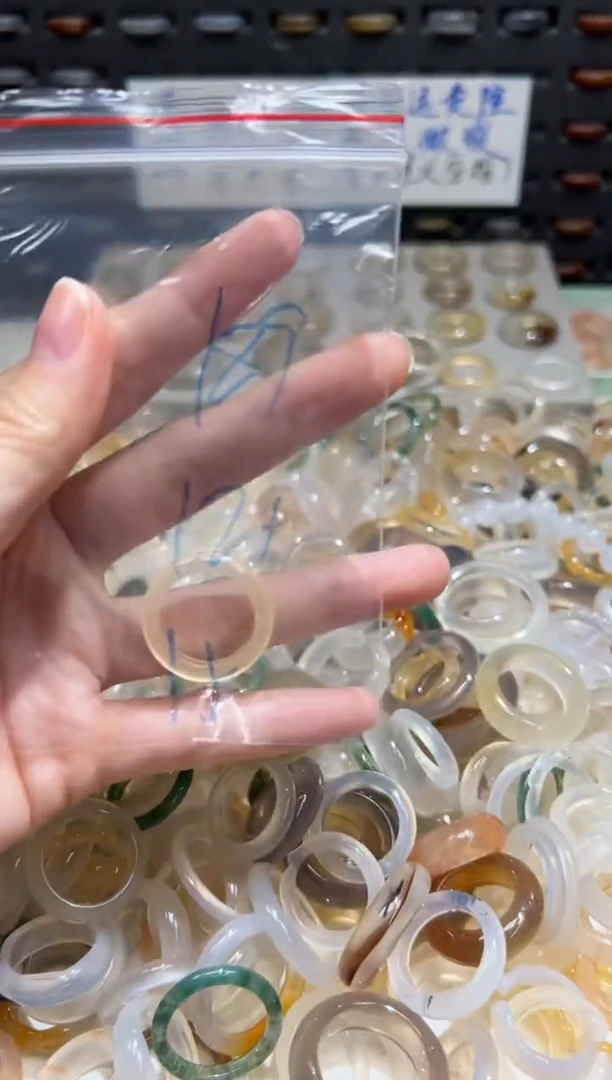 未镶嵌戒指玛瑙/玉髓189