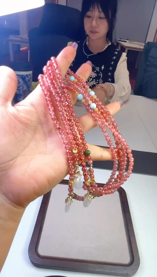 【闪购商品】南红玛瑙挂件未镶嵌手链多样性发一