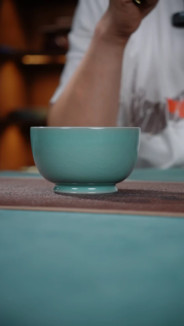 102-5卷足罗汉碗