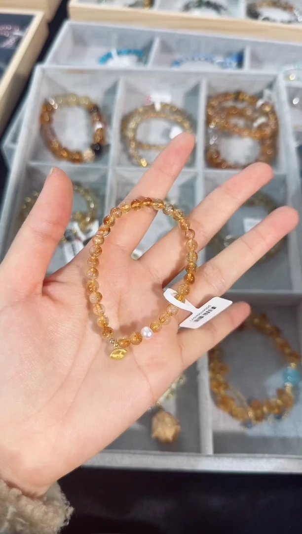 【闪购商品】水晶手链未镶嵌颜色微差多样性发货发其一