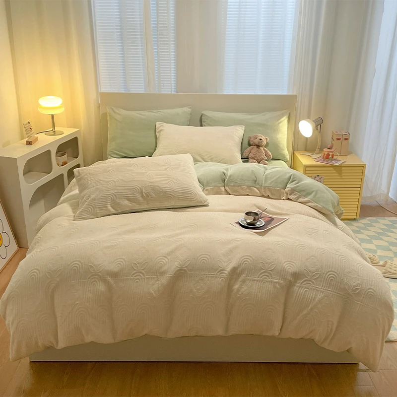 冬季防寒雕花牛奶绒四件套双面绒床上用品加厚保暖套件