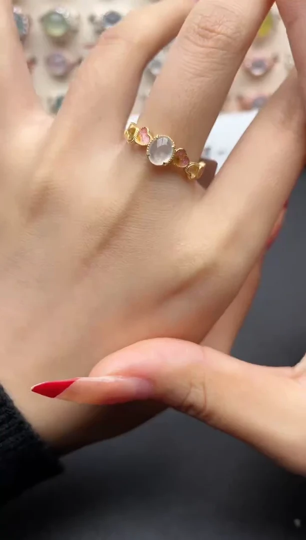 【闪购商品】翡翠戒指银S925镶嵌一物一证一礼盒